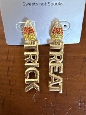 NWT Target exclusive Halloween SUGARFIX by BaubleBar BoneAppetit Earrings Treat